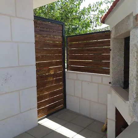 Apartment I&i Tucepi